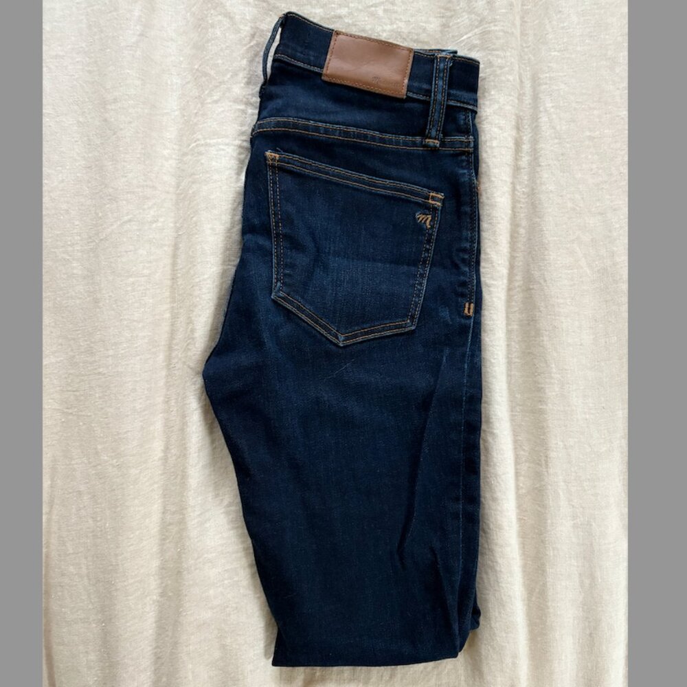 9" High Rise Skinny - Picture 4 of 4